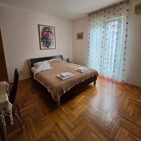 Laki Apartment Podgorica Bagian luar foto